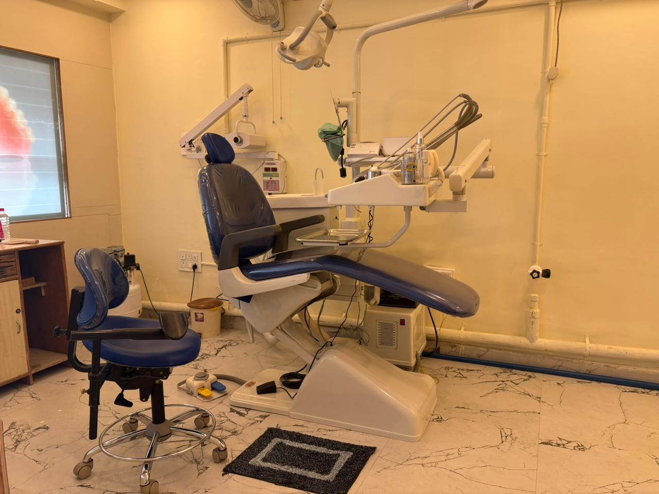 Dental treatment room